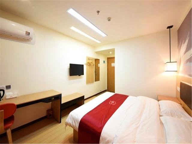Шэньчжэнь: Thank Inn Hotel Guangdong Shenzhen Bao'an District Shajing Haishang Tianyuan