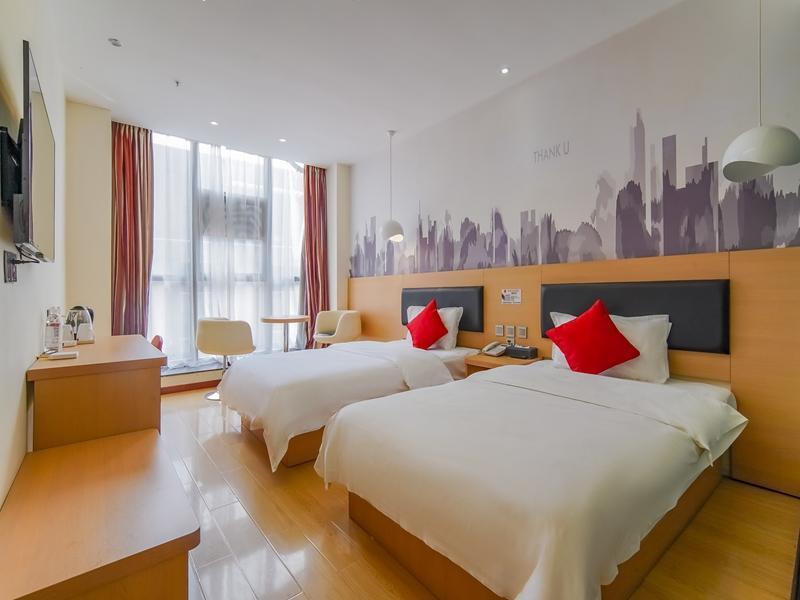 Гуйян: Thank Inn Hotel Guizhou Guiyang Xiaohe District Qingshuijiang Road Metro Station
