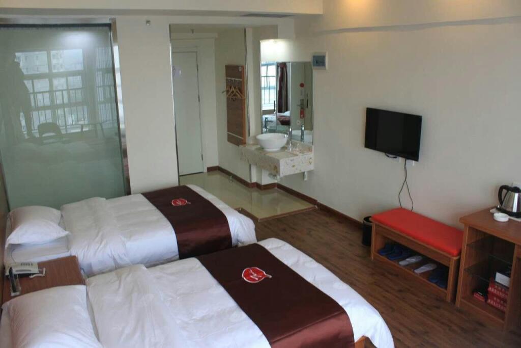 Санменксиа: Thank Inn Hotel He'nan Sanmenxia Railway Station Huanghe Road