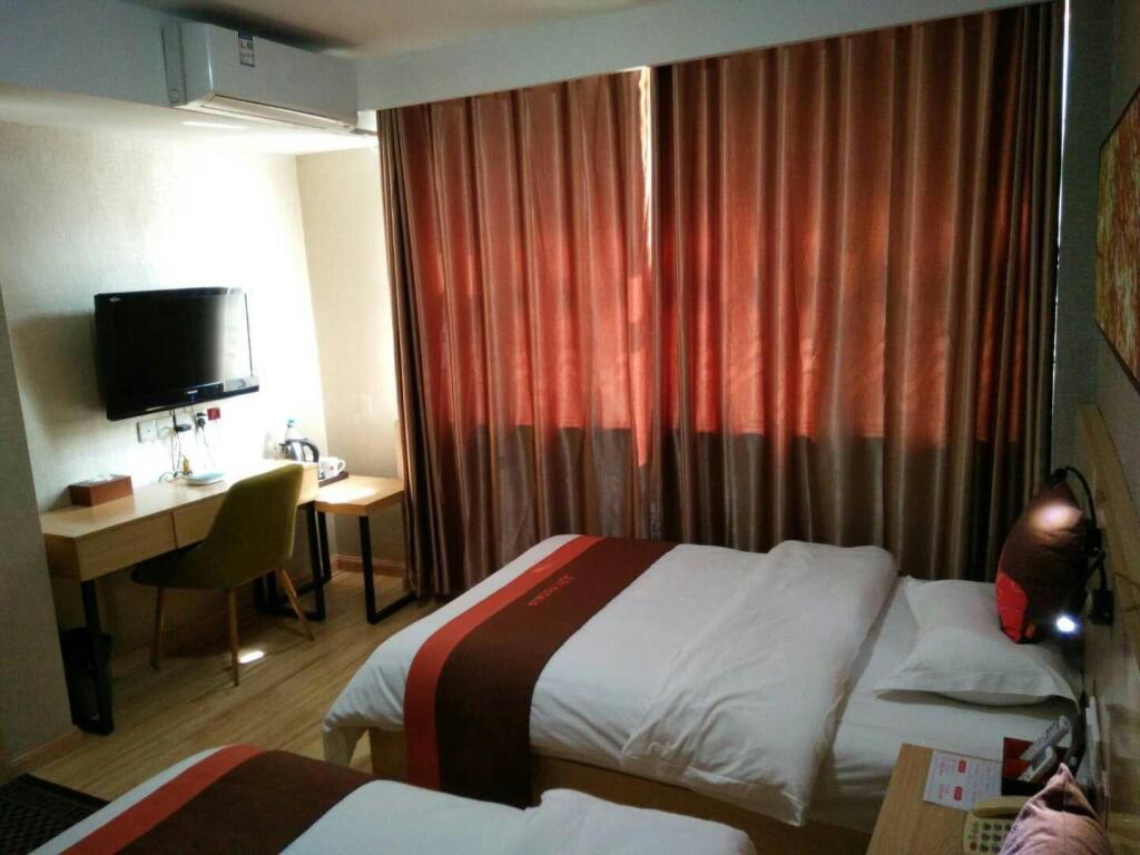 Цзыбо: Jun Hotel Shandong Zibo Yiyuan County Luyuan