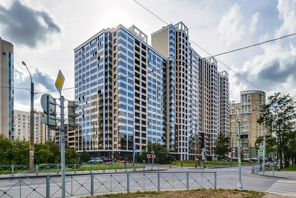 Санкт-Петербург: Апартаменты на Предпортовом, 1