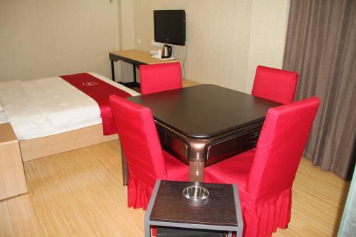 Хуанган: Thank Inn Chain Hotel Hubei Huanggang Huangzhou District Qingzhuanhu Road