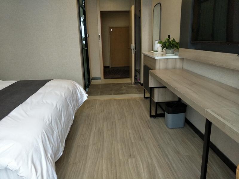 Сюйчжоу: Thank Inn Plus Hotel Anhui Chuzhou Tianchang New Passenger Transportation Center