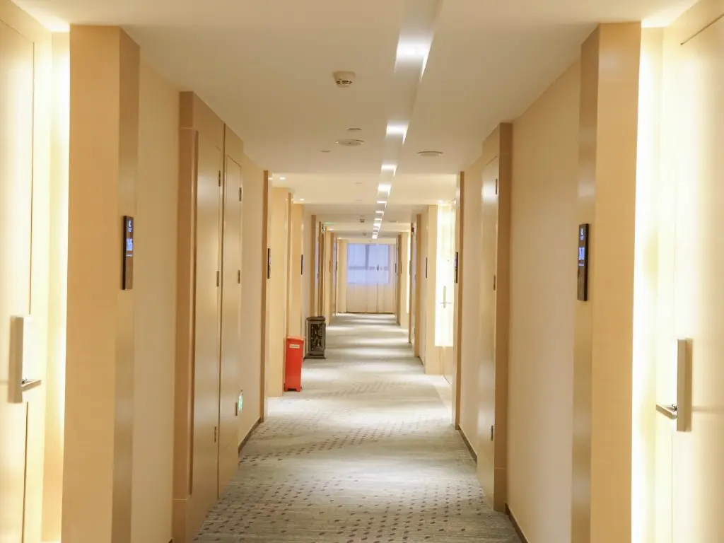 Цзинмэнь: Lavande Hotels· Jingmen Xingqiu Shijiecheng