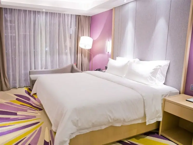 Шэньчжэнь: Lavande Hotels· Shenzhen Pingshan High Speed Railway Station Shuanglong Metro Station