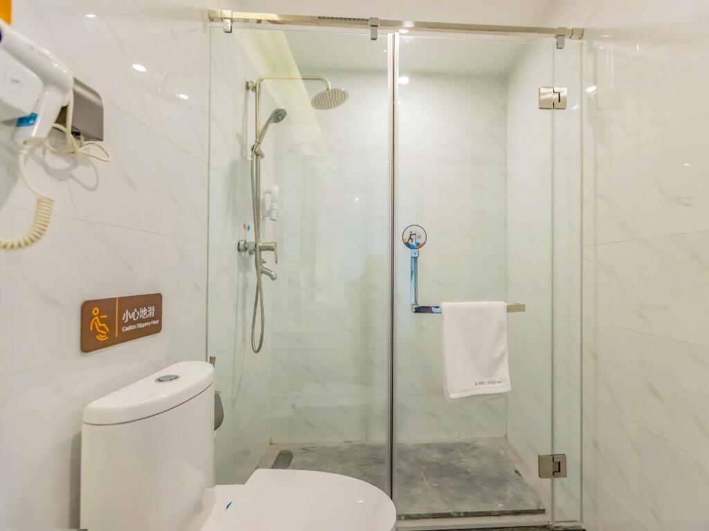 Чэнду: 7 Days Premium Chengdu Panda Base Sanhechang Subway Station