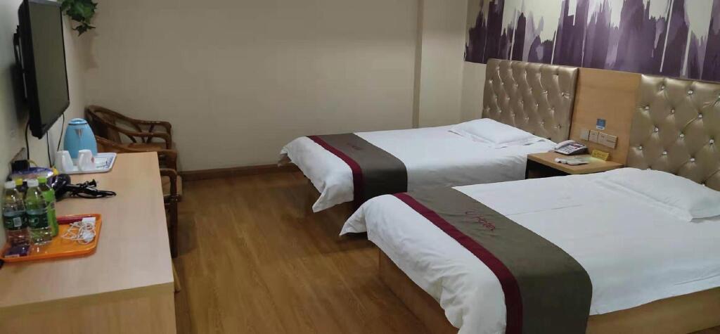 Шицзячжуан: Thank Inn Hotel Hebei Shijiazhuang Qiaoxi District Jiefang Square Metro Station