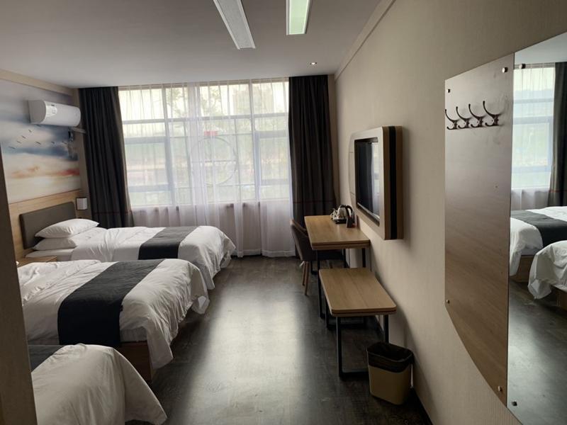 Thank Inn Plus Hotel Jiangsu Wuxi Yixing City Longchi Road — фото 1