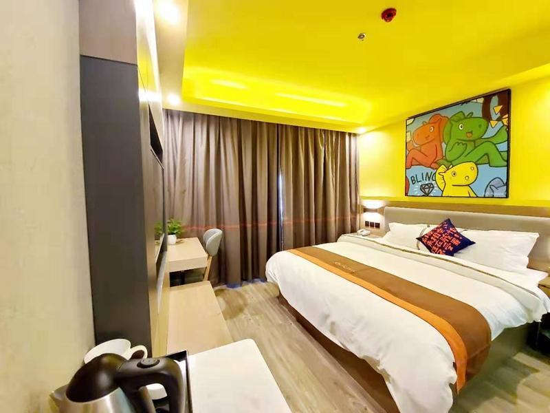 Ухань: Jun Hotel Hubei Wuhan Jianghan District Jianghan Road Walking Street