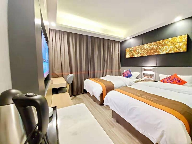 Ухань: Jun Hotel Hubei Wuhan Jianghan District Jianghan Road Walking Street