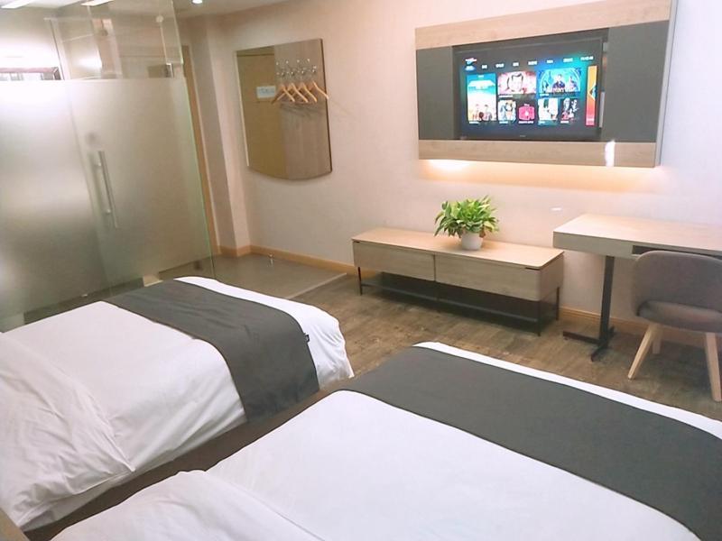 Шанхай: Thank Inn Plus Hotel Jiangsu Suzhou Taicang Liuhe Town Tinghai Road