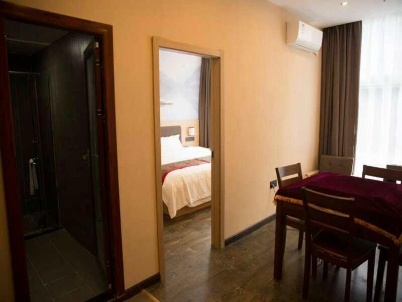 Гуйян: Thank Inn Hotel Guizhou Guiyang Guanshanhu District Century City