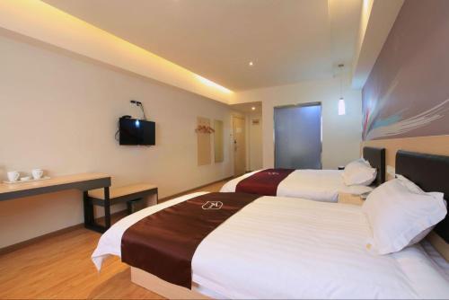 Яань: Thank Inn Hotel Sichuan Ya'an Hanyuan County Jiuxiang Bus Station