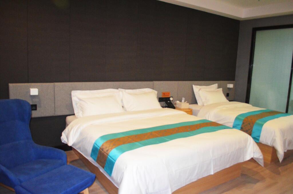 Алтай: UP and IN Hotel Xinjiang Aletai Beitun City Huayang Road