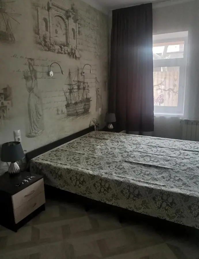 Витязево: Гостевой Дом Клён