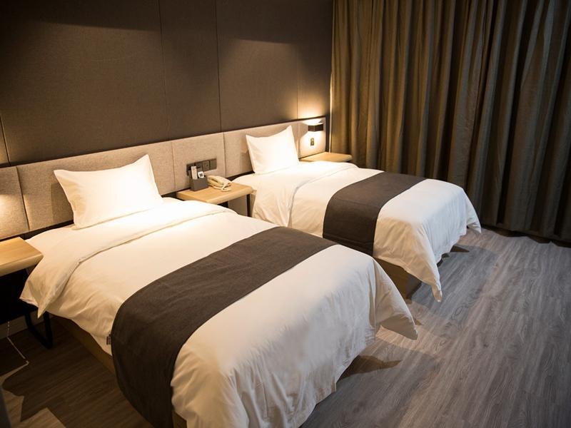 Синьши: Thank Inn Plus Hotel Hubei Jingmen Jingshan County Sanjiaozhou