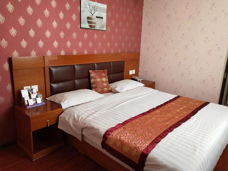 Тяньцзинь: Thank Inn Hotel Tianjin Jinghai Jingwen Road