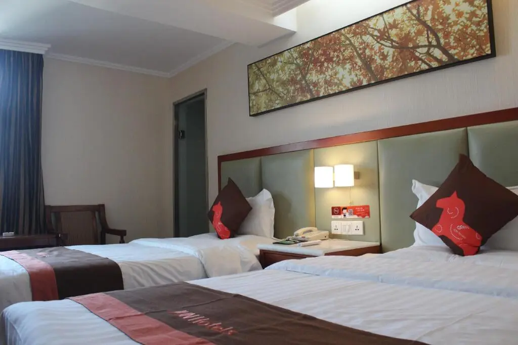Гуйян: Jun Hotel Guizhou Guiyang Yunyan District Yunyan Square