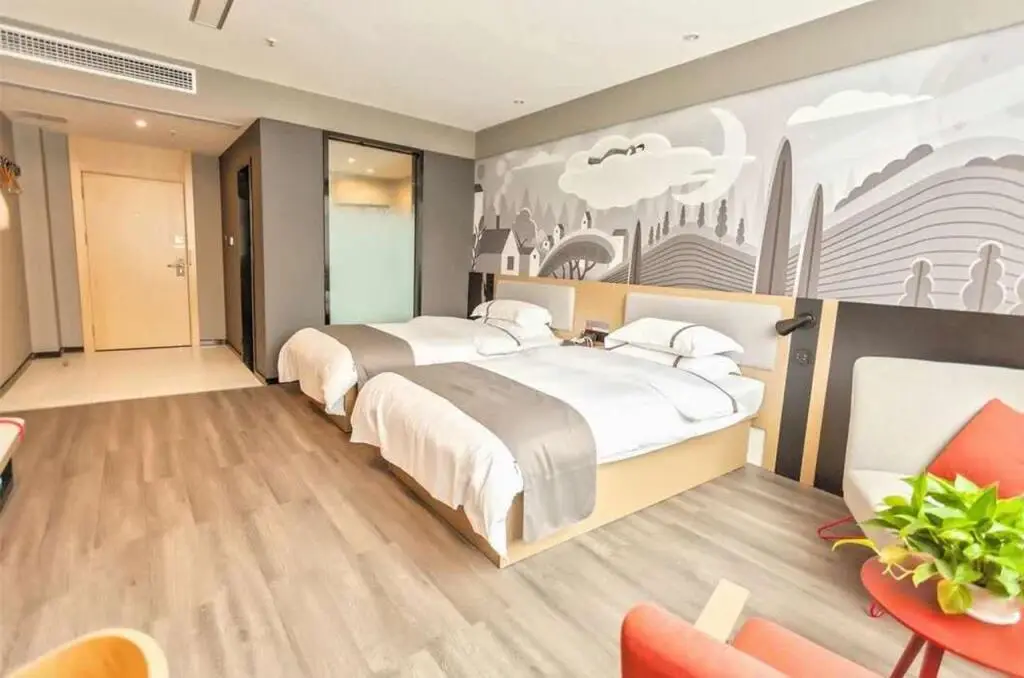 Ичан: Thank Inn Hotel Hubei Yichang Wuyi Square
