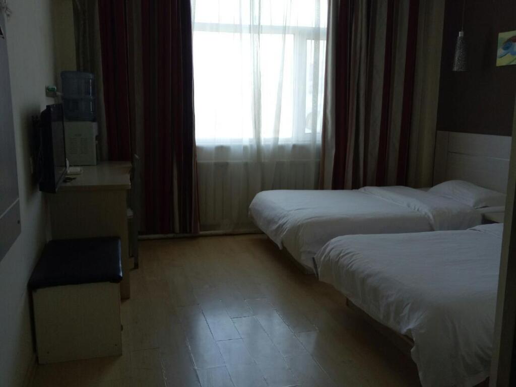 Дежоу: Thank Inn Hotel Shandong Dezhou Nancheng