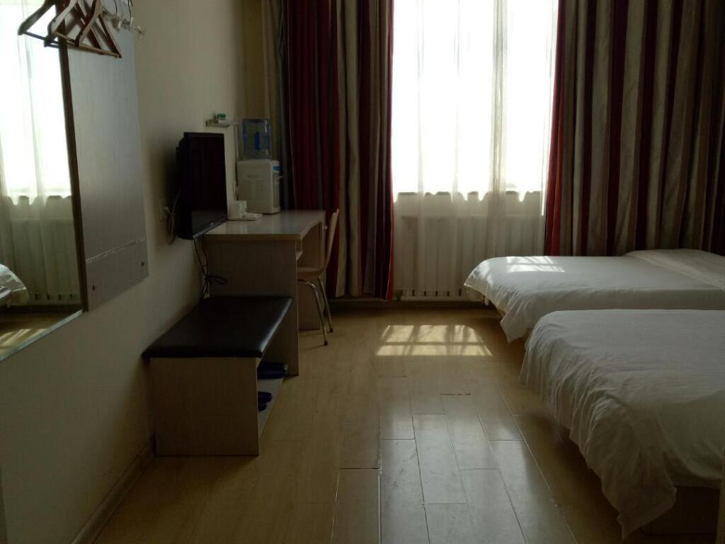 Дежоу: Thank Inn Hotel Shandong Dezhou Nancheng