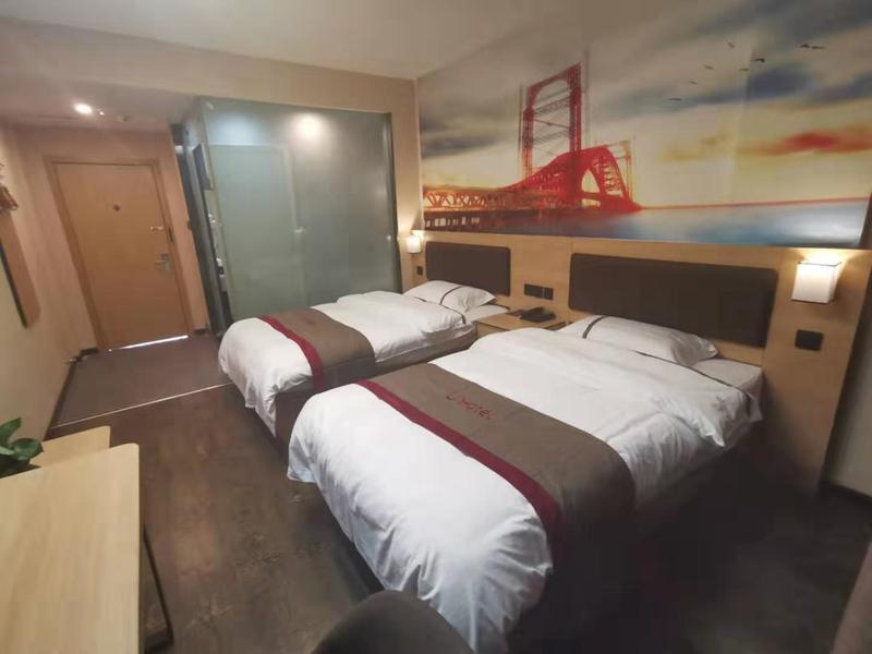 Хуанган: Chengke Hotel Hubei Huanggang Macheng Jiangjun Nan Road