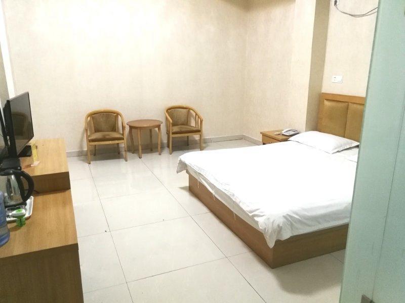 Лиаоченг: Chengke Hotel Shandong Liaocheng Dongchangfu District Fenghuang Industrial Area