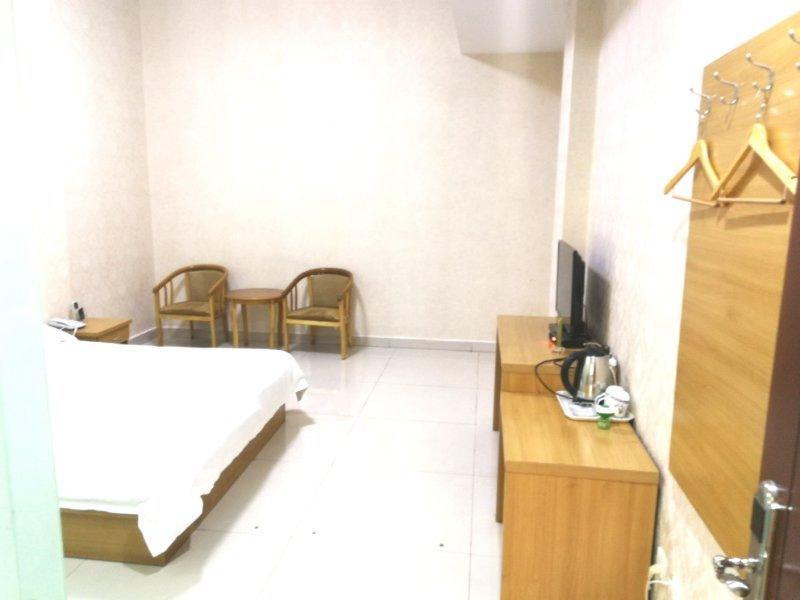 Лиаоченг: Chengke Hotel Shandong Liaocheng Dongchangfu District Fenghuang Industrial Area