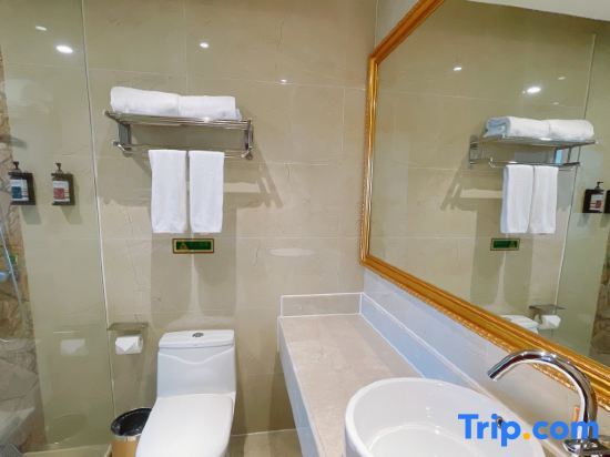 Цзеян: Vienna Hotel Jieyang Rongjiang New City