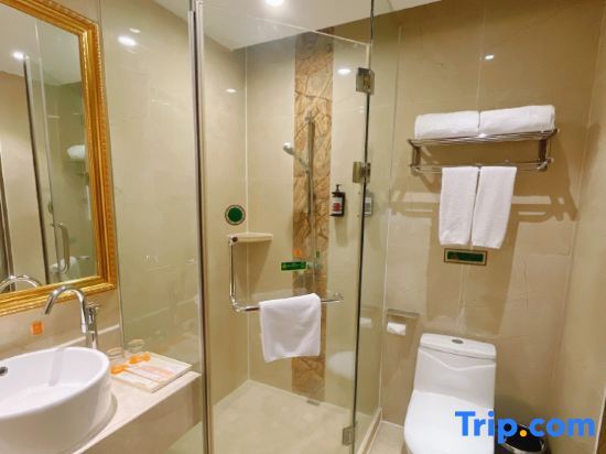 Цзеян: Vienna Hotel Jieyang Rongjiang New City