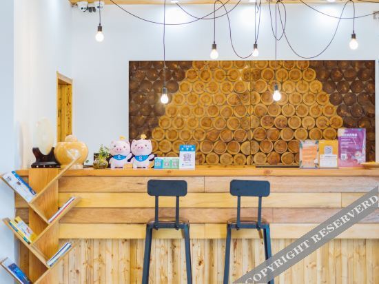 Хучжоу: Floral Hotel Si Man Mogan Mountain