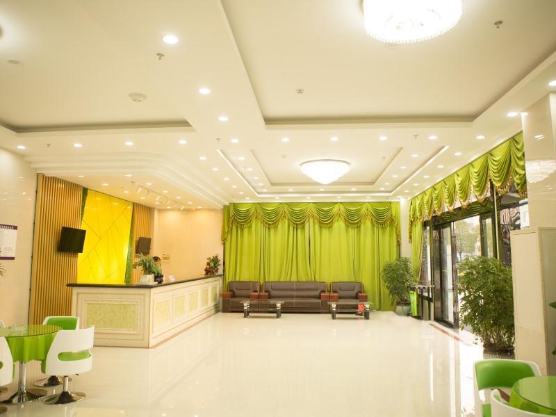 Наньтун: Vatica Hotel Nantong Rugao Port