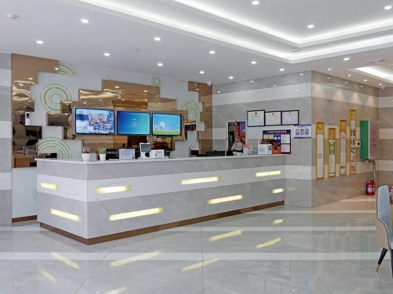 GreenTree Inn Qionghai Bo'ao Railway Station — фото 1