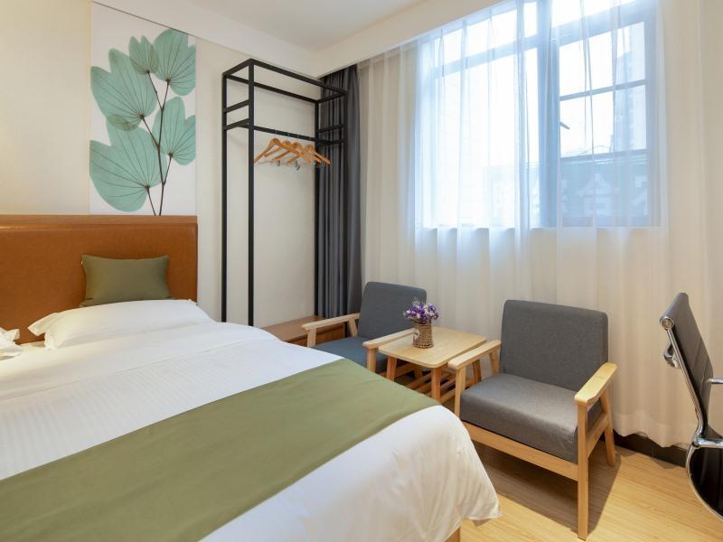 carousel image 3
