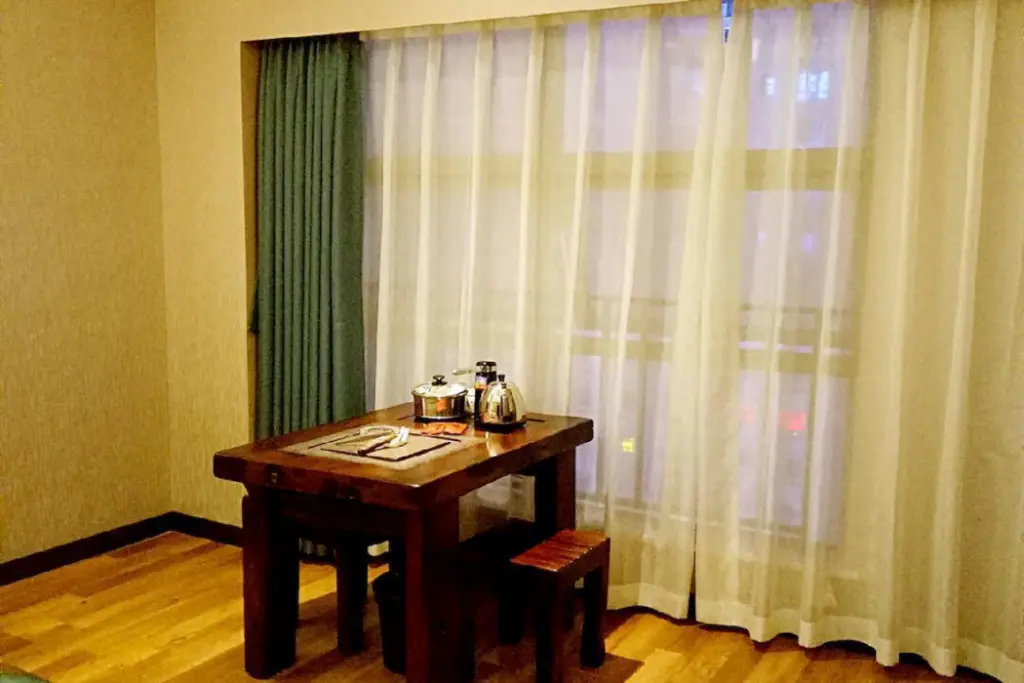Гуйян: GreenTree Alliance Hotel Guiyang Huaguo Community Twin Towers Hotel
