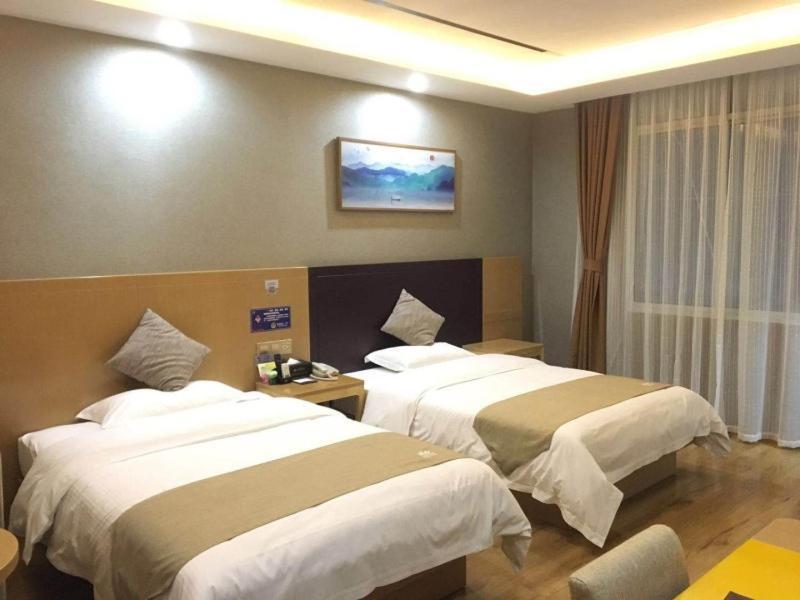 Дэхун: GreenTree Alliance Hotel Mang City Tuanjie Street North Bus Station