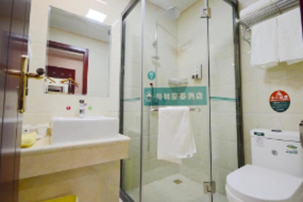 Цзясинь: GreenTree Inn Jiaxing Nanhu Tech Town Guangyi Rd Business Hotel