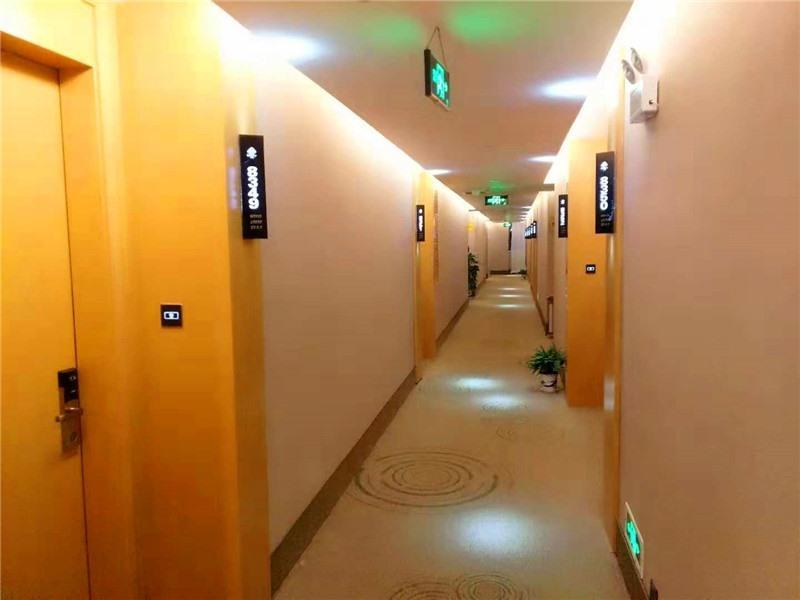 Наньчан: GreenTree Inn Nanchang Hongcheng Market