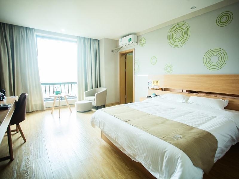 Чжоушань: GreenTree Inn Baiquan Binfen Plaza