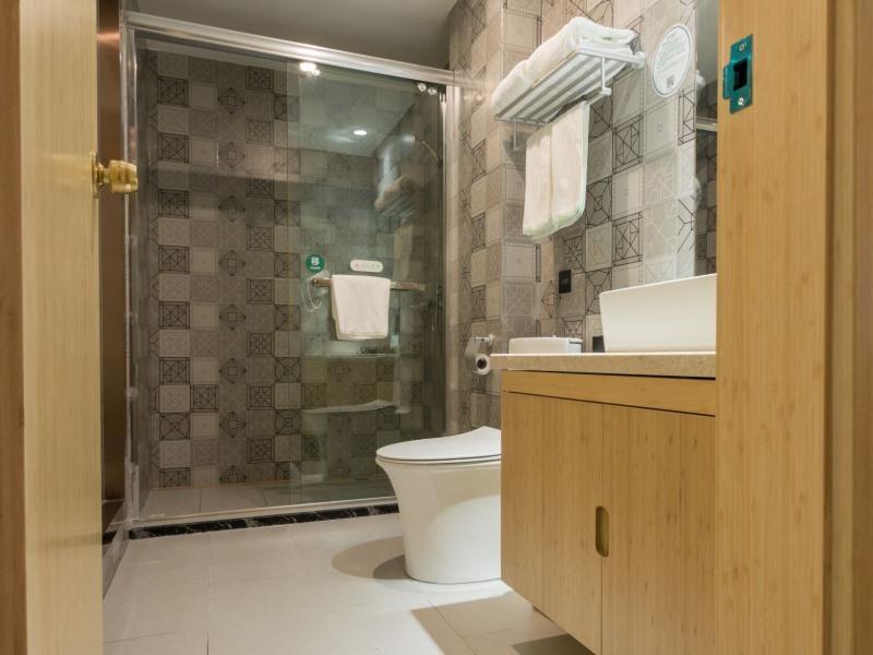 Шанхай: GreenTree Inn Taicang City Liuhe Town Tinghai Road