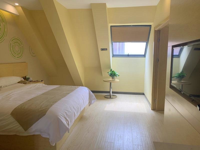 Шанхай: GreenTree Inn Taicang City Liuhe Town Tinghai Road