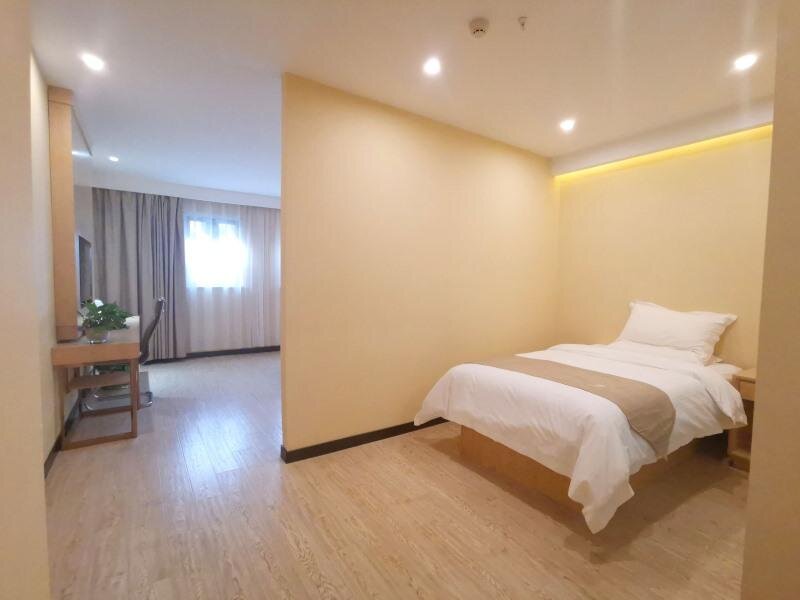 Шанхай: GreenTree Inn Taicang City Liuhe Town Tinghai Road