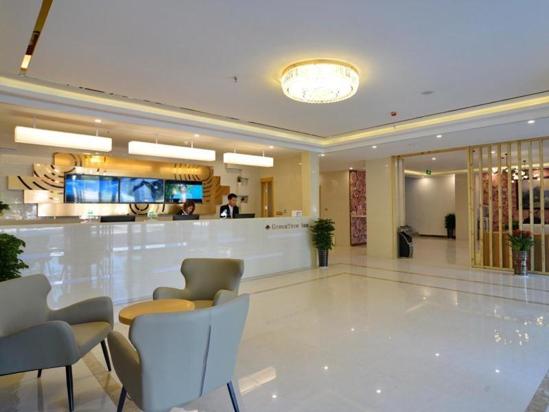 Линьи: GreenTree Inn Linyi Yishui County Bus Station