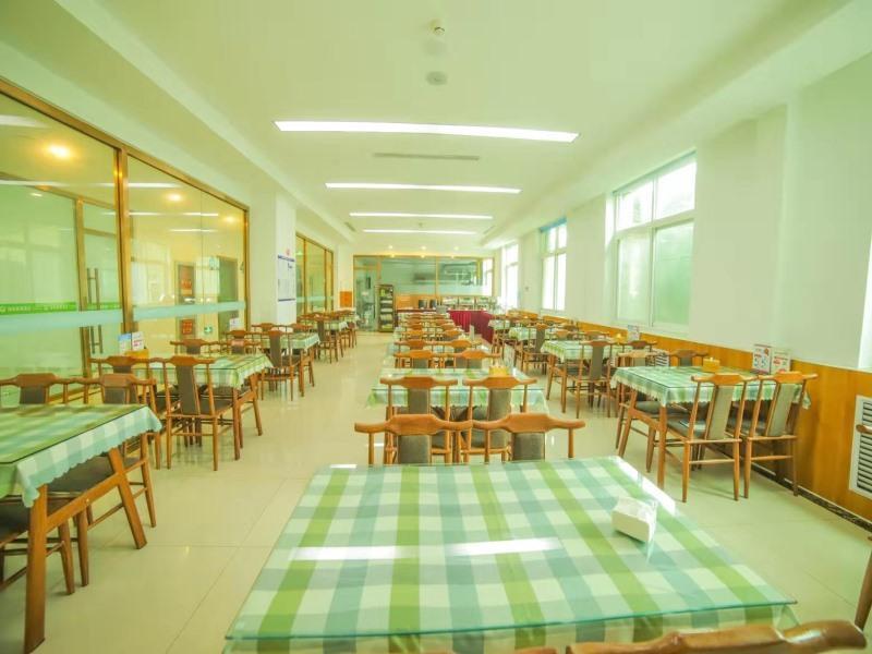Пекин: GreenTree Inn Beijing Huairou District Beifang Town Xingfu Street