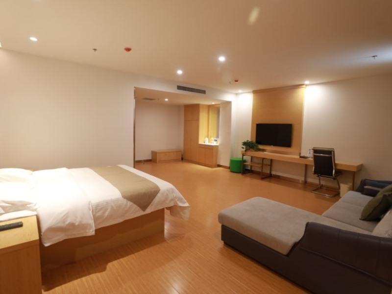 Аньян: GreenTree Inn Anyang Neihuang County Zaoxiang Avenue