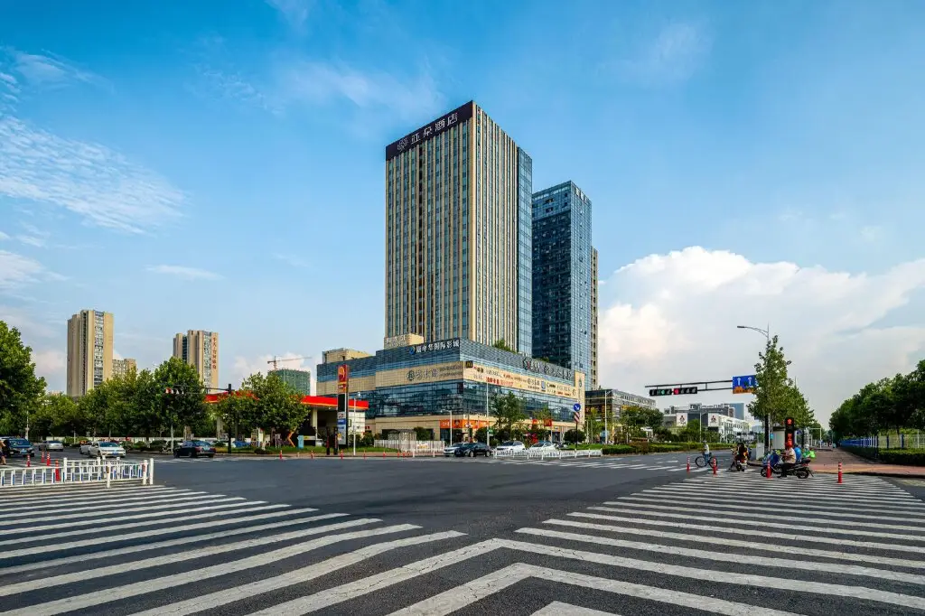 Atour Hotel Binjiang Jiangling Road Hangzhou — фото 1