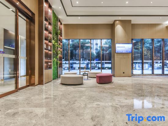 Чэнду: Lavande Hotel Chengdou Qingbai River Phoenix Lake