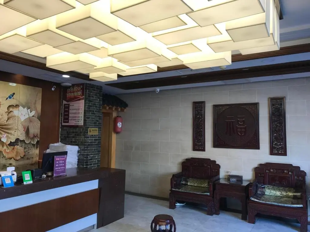 Цзиньчжоу: PAI Hotels Jinzhou Yi County Railway Station