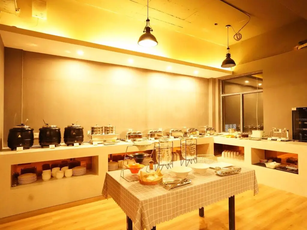 Сучжоу: James Joyce Coffetel Suzhou Si County Qingshuiwan Park