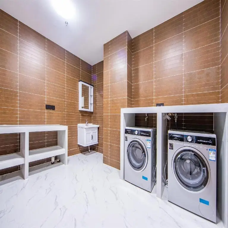 Тяньцзинь: Xana Hotelle Tianjin Binjiang Road Heping Road Metro Station Quanyechang